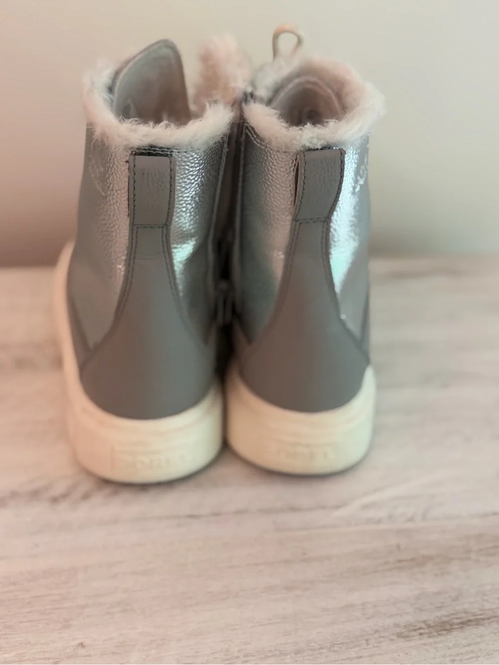 Sorel Cream and Silver Lace-Up Fur-Trim Sneakers